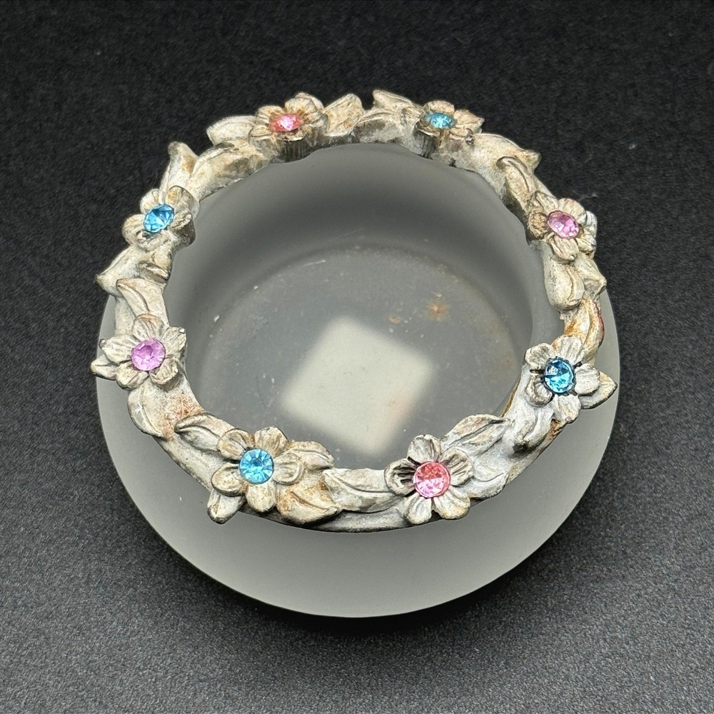 PartyLite Frosted Glass Votive Candle Holder Floral Rhinestone Tealight Cottage - Picture 3 of 9